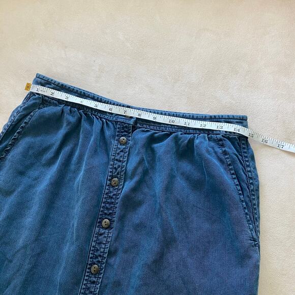 Tibi Button Front Chambray Denim Skirt Size 6 100% Lyocell Slant Pockets Blue - Picture 6 of 8